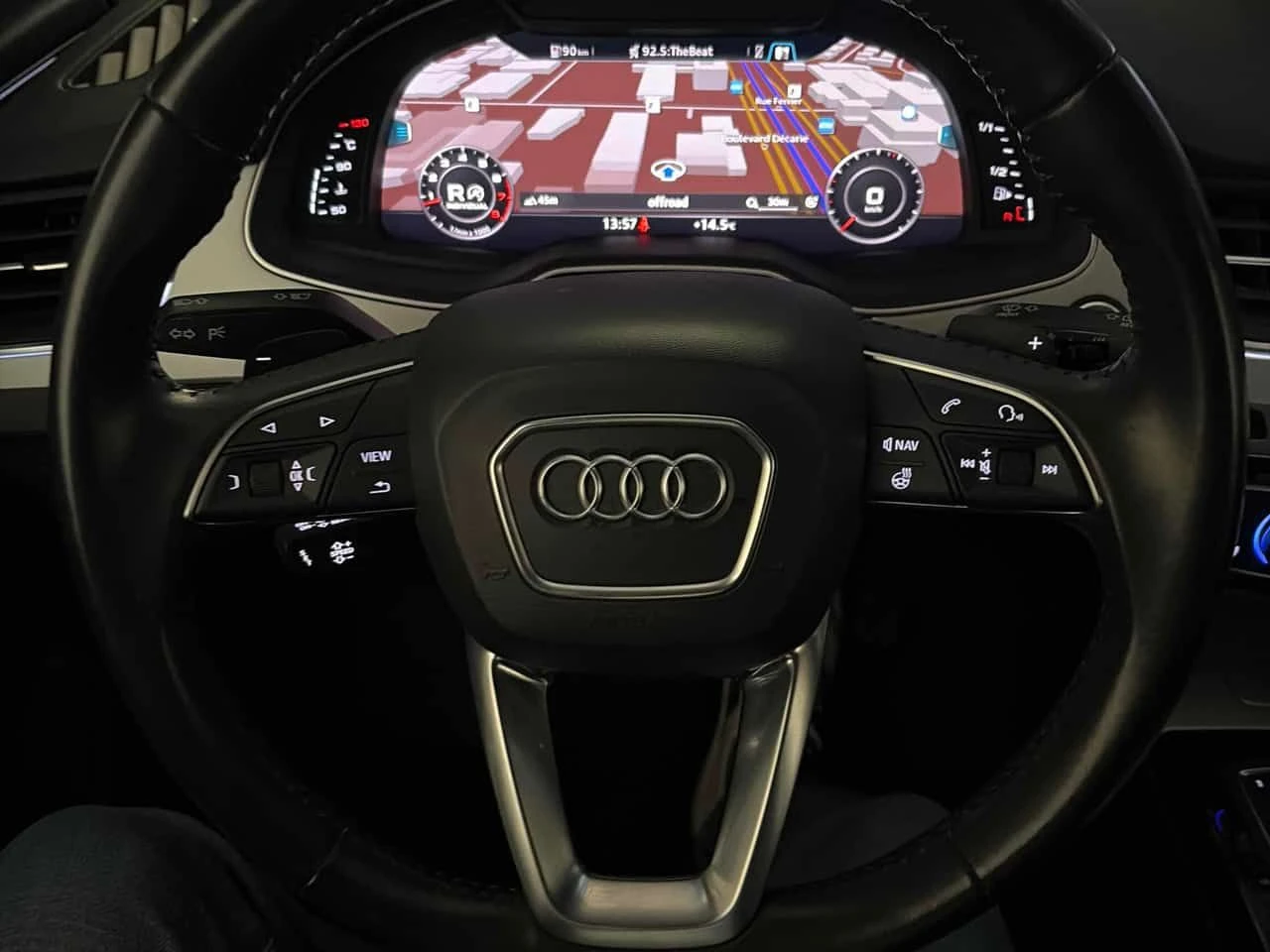 Audi Q7 Progressiv S LINE/ПОДГРЕВИ/ПАНОРАМА/360, снимка 8 - Автомобили и джипове - 54638551