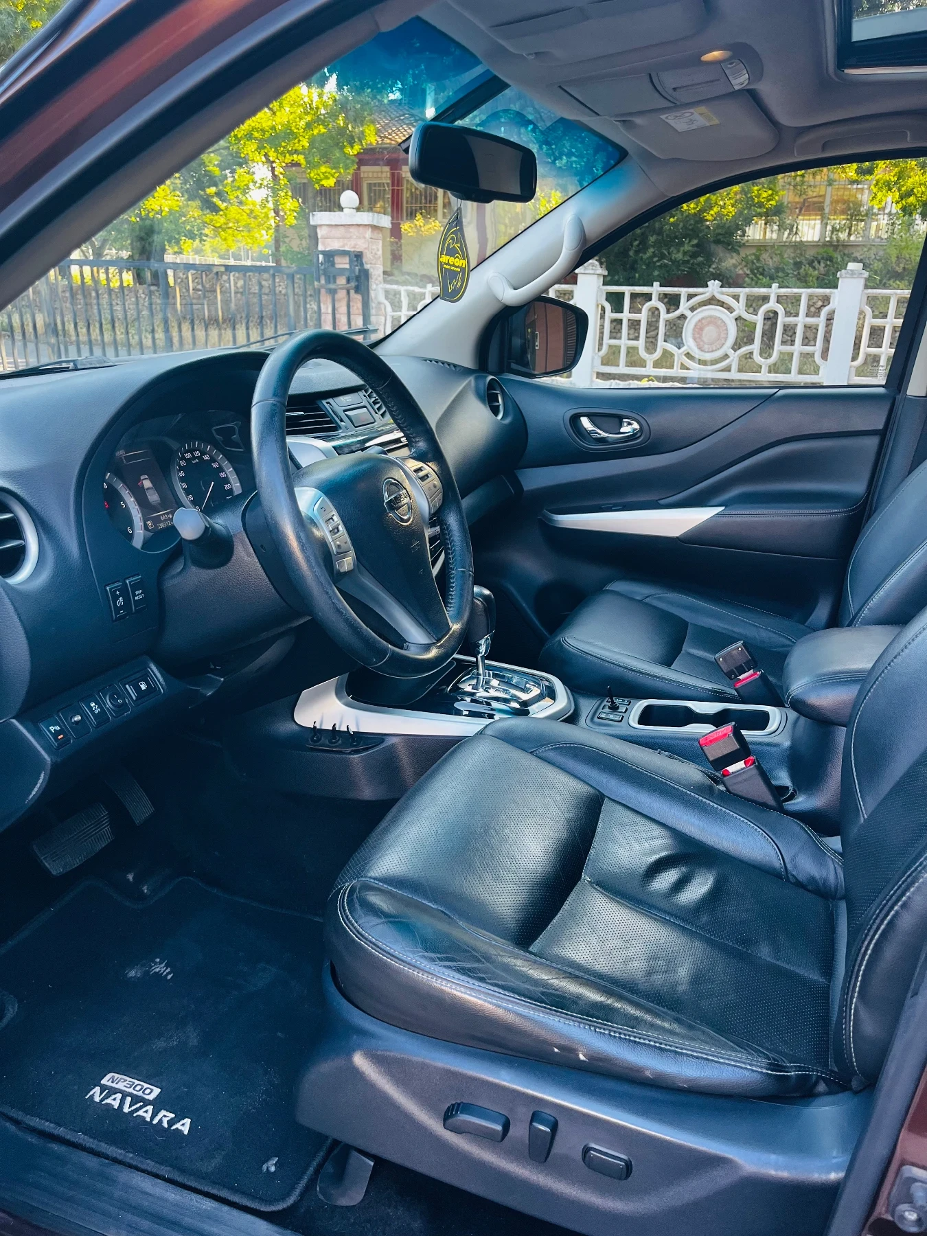 Nissan Navara 2.3 dCi - keyless, 360-kamera, offroad-пакет., снимка 11 - Автомобили и джипове - 55125613