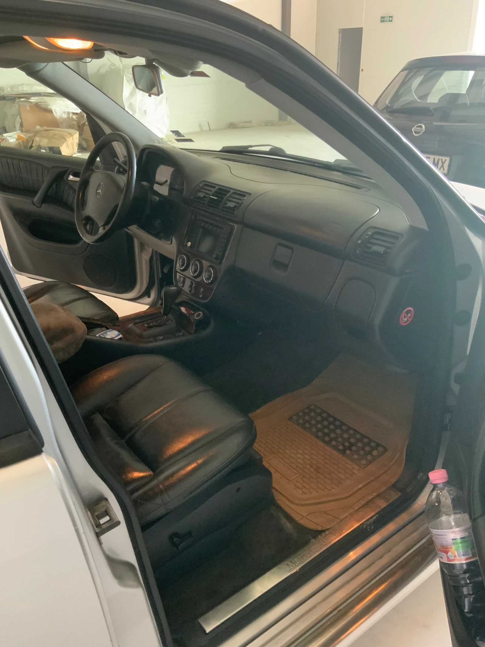 Mercedes-Benz ML 270, снимка 10 - Автомобили и джипове - 55146528