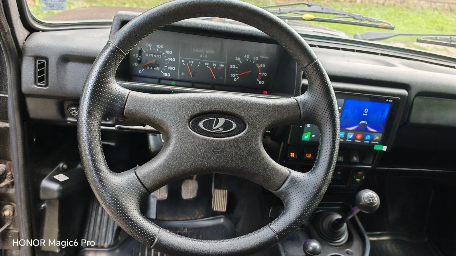 Lada Niva, снимка 12 - Автомобили и джипове - 55151920