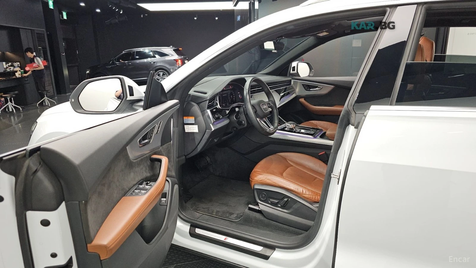 Audi Q8 ОБДУХВАНЕ* 360 КАМЕРА* 4 ПОДГРЕВА* HEADUP, снимка 10 - Автомобили и джипове - 55173909