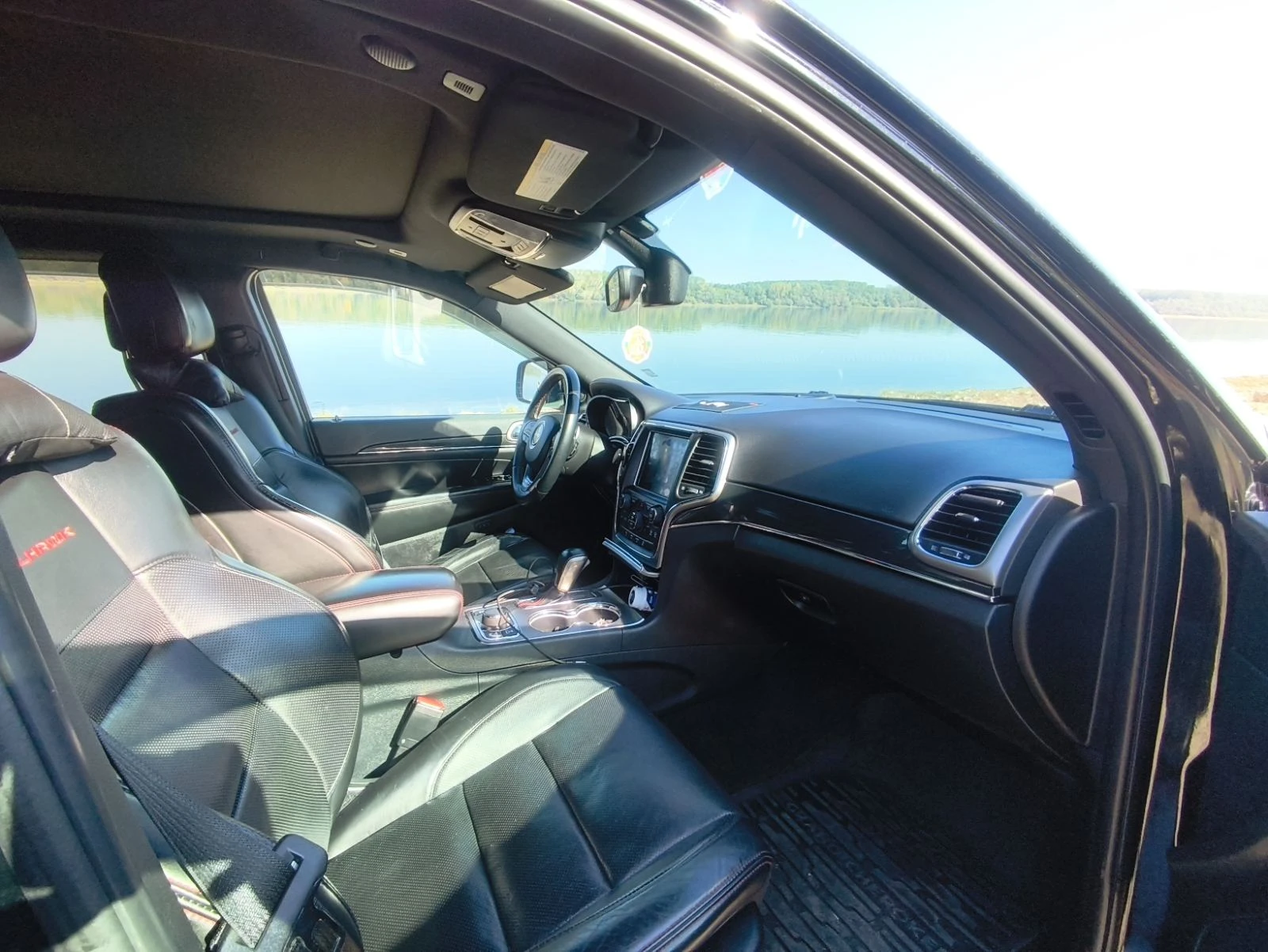 Jeep Grand cherokee Trailhawk, снимка 17 - Автомобили и джипове - 55711774