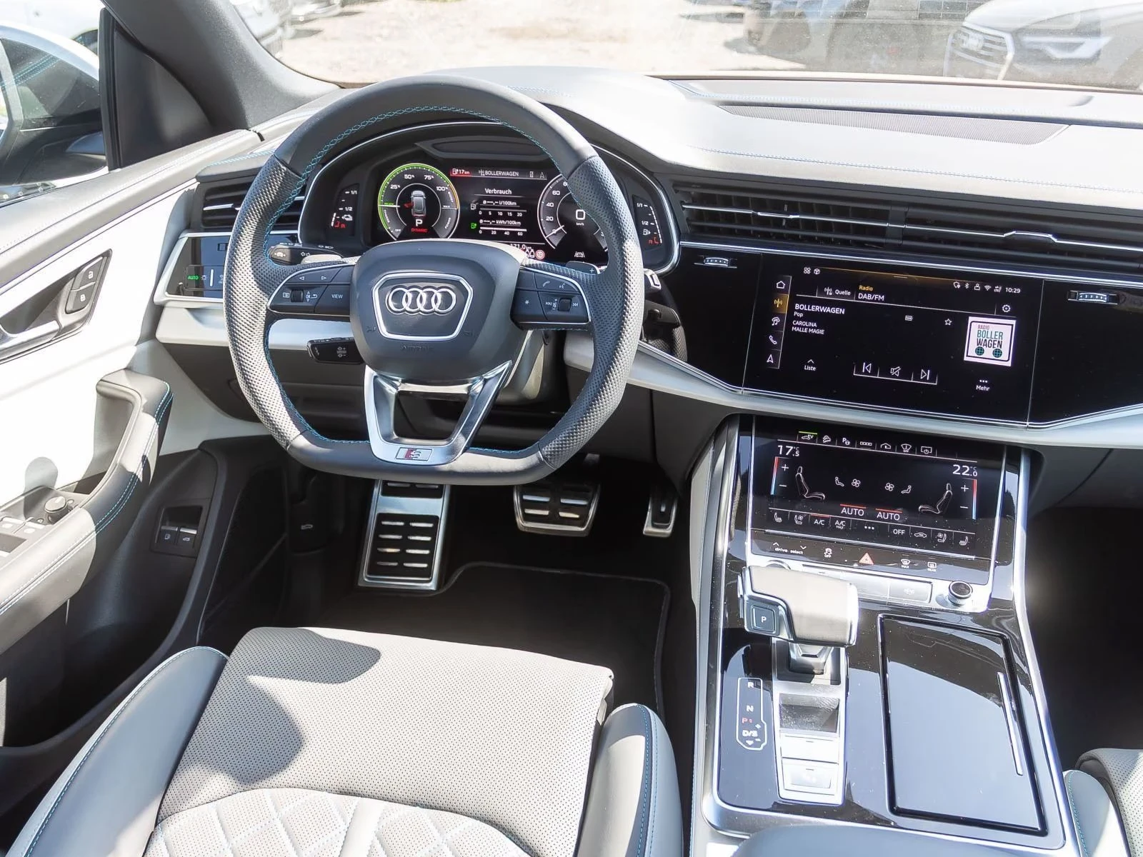 Audi Q8 60 TFSIe / S-LINE/ BLACK OPTIC/ MATRIX/ B&O/ HUD /, снимка 11 - Автомобили и джипове - 56073762
