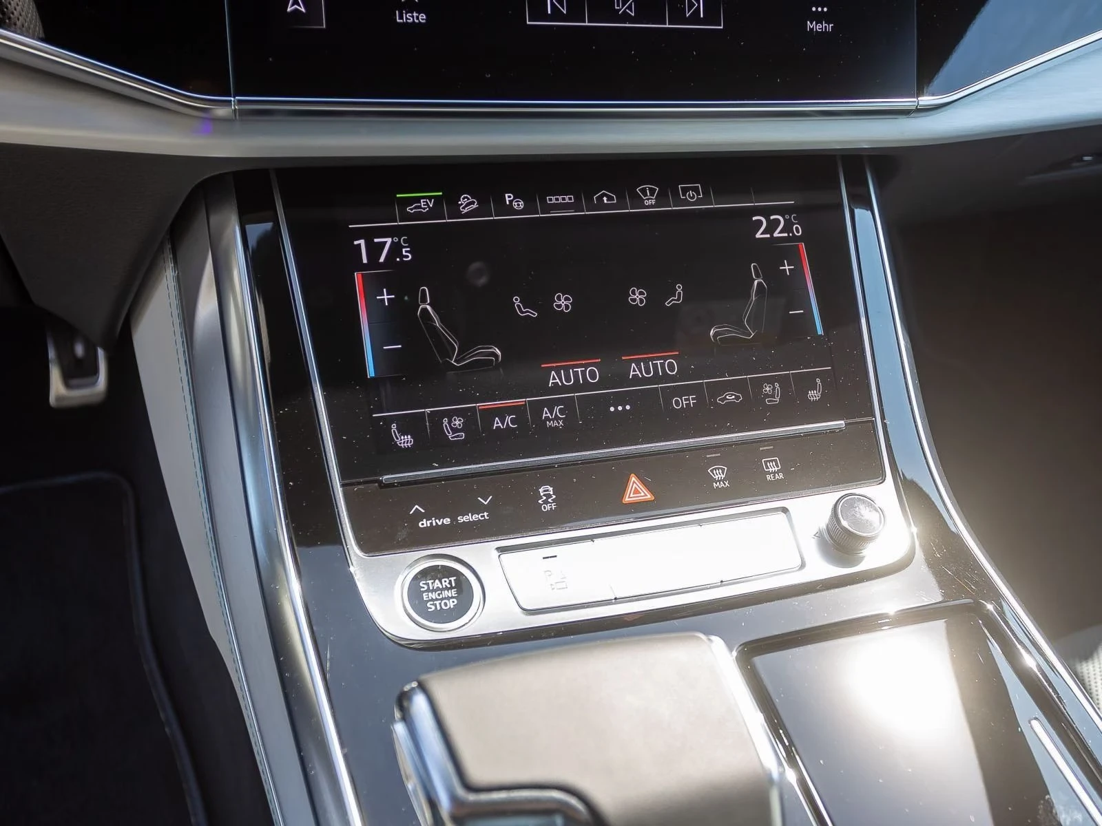 Audi Q8 60 TFSIe / S-LINE/ BLACK OPTIC/ MATRIX/ B&O/ HUD /, снимка 13 - Автомобили и джипове - 56073762