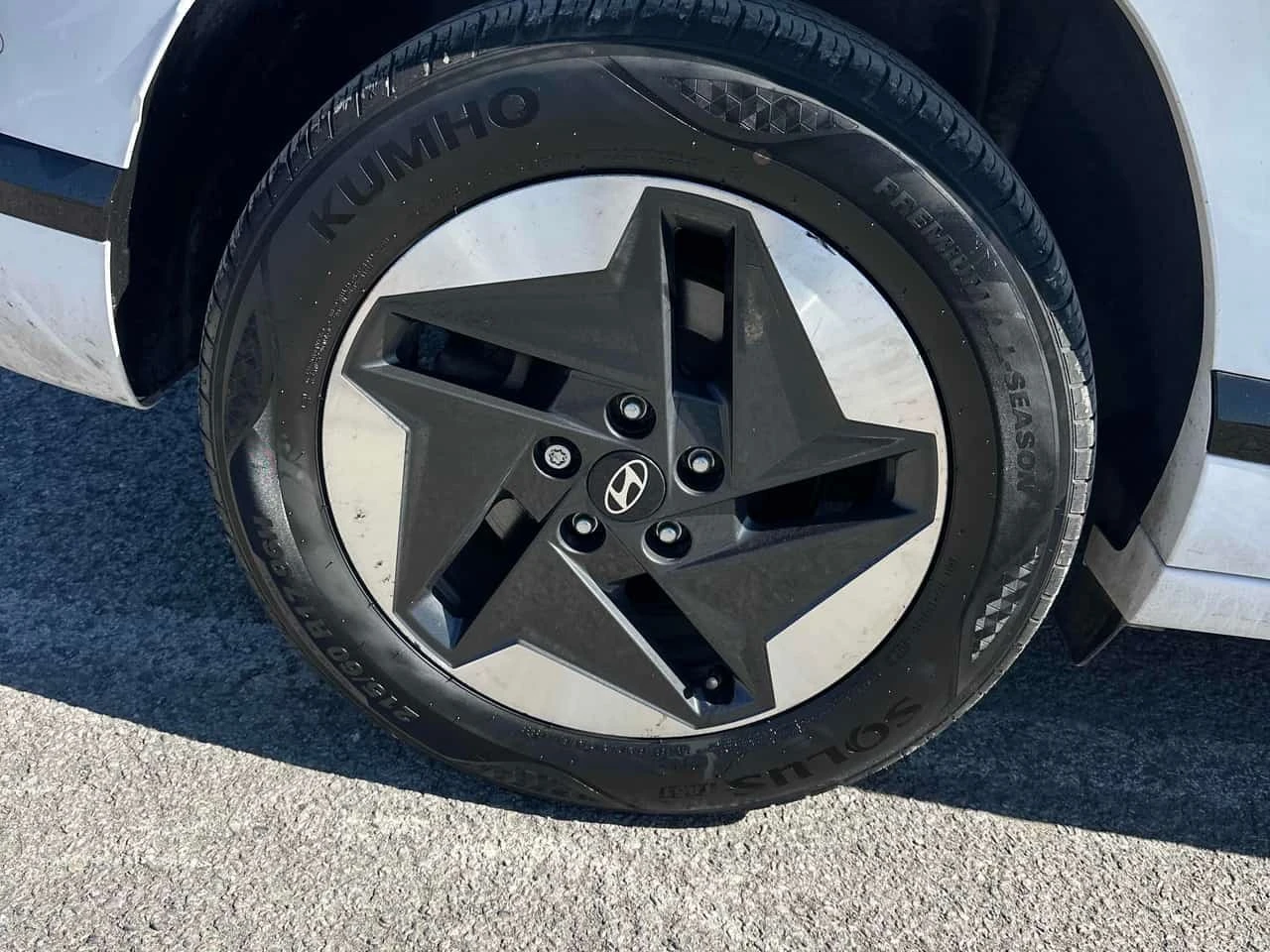 Hyundai Kona Ultimate | CARFAX | БЕЗ ИНЦИДЕНТИ, снимка 6 - Автомобили и джипове - 56214316