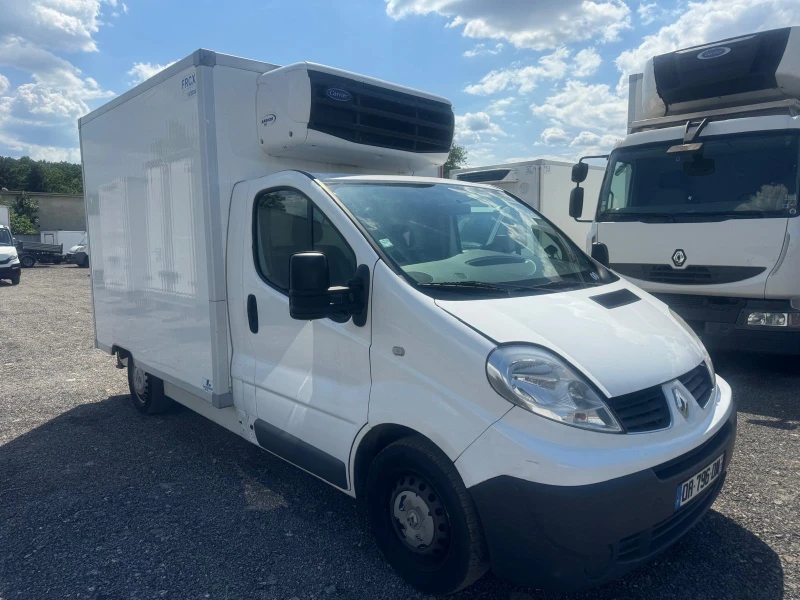 Renault Trafic 2.0 DCI, снимка 2 - Бусове и автобуси - 50938731