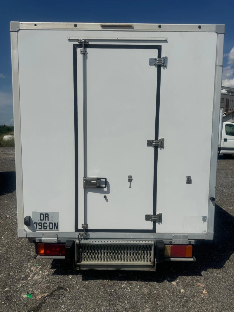 Renault Trafic 2.0 DCI, снимка 6 - Бусове и автобуси - 50938731