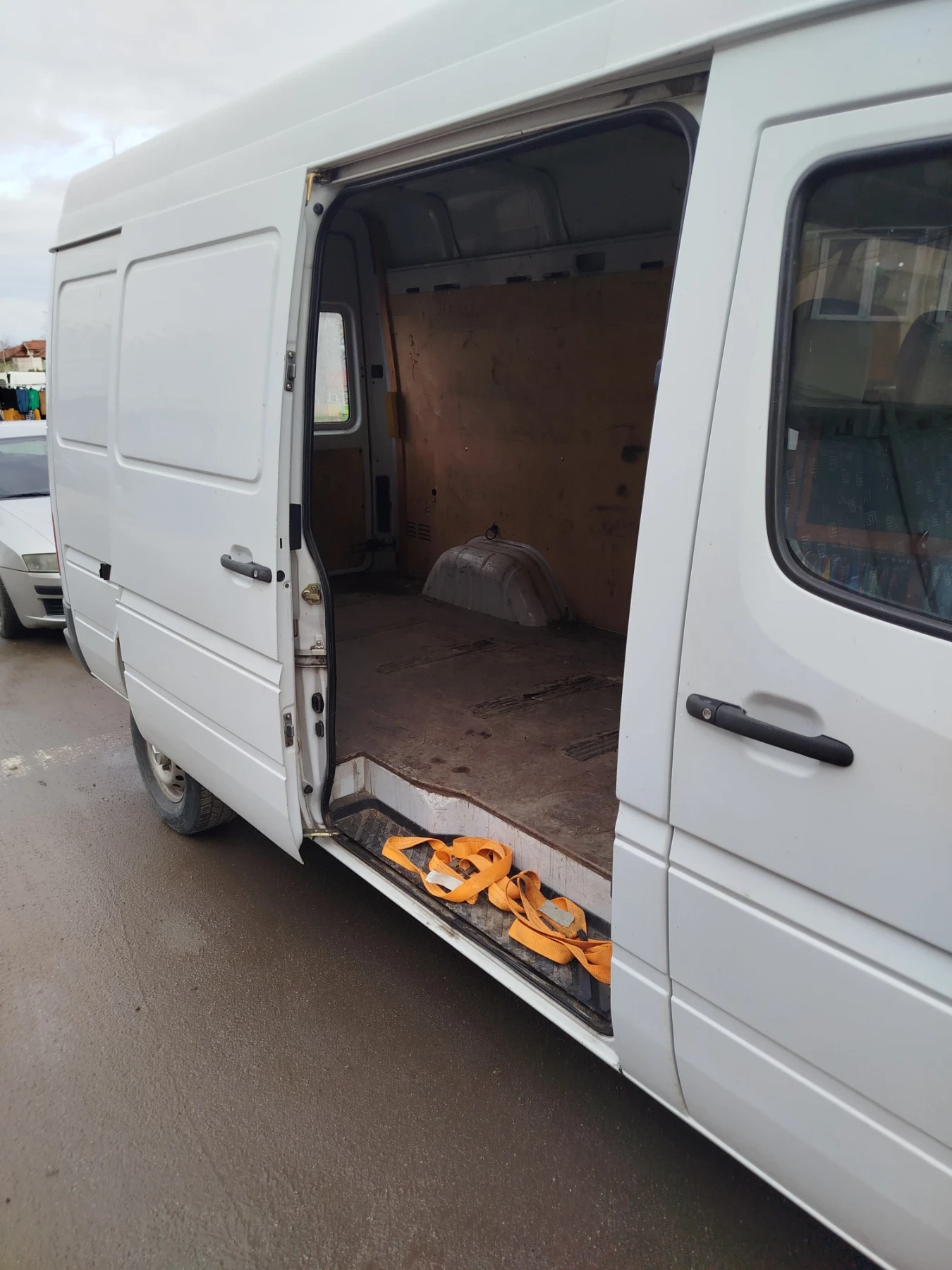 Mercedes-Benz Sprinter 211, снимка 7 - Бусове и автобуси - 55244028