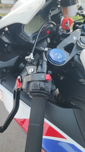 Обява за продажба на Honda Cbr 1000 RR ~15 000 лв. - изображение 6