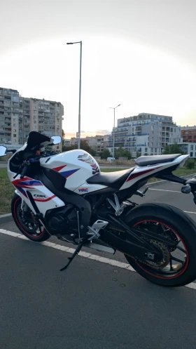 Обява за продажба на Honda Cbr 1000 RR ~15 000 лв. - изображение 3