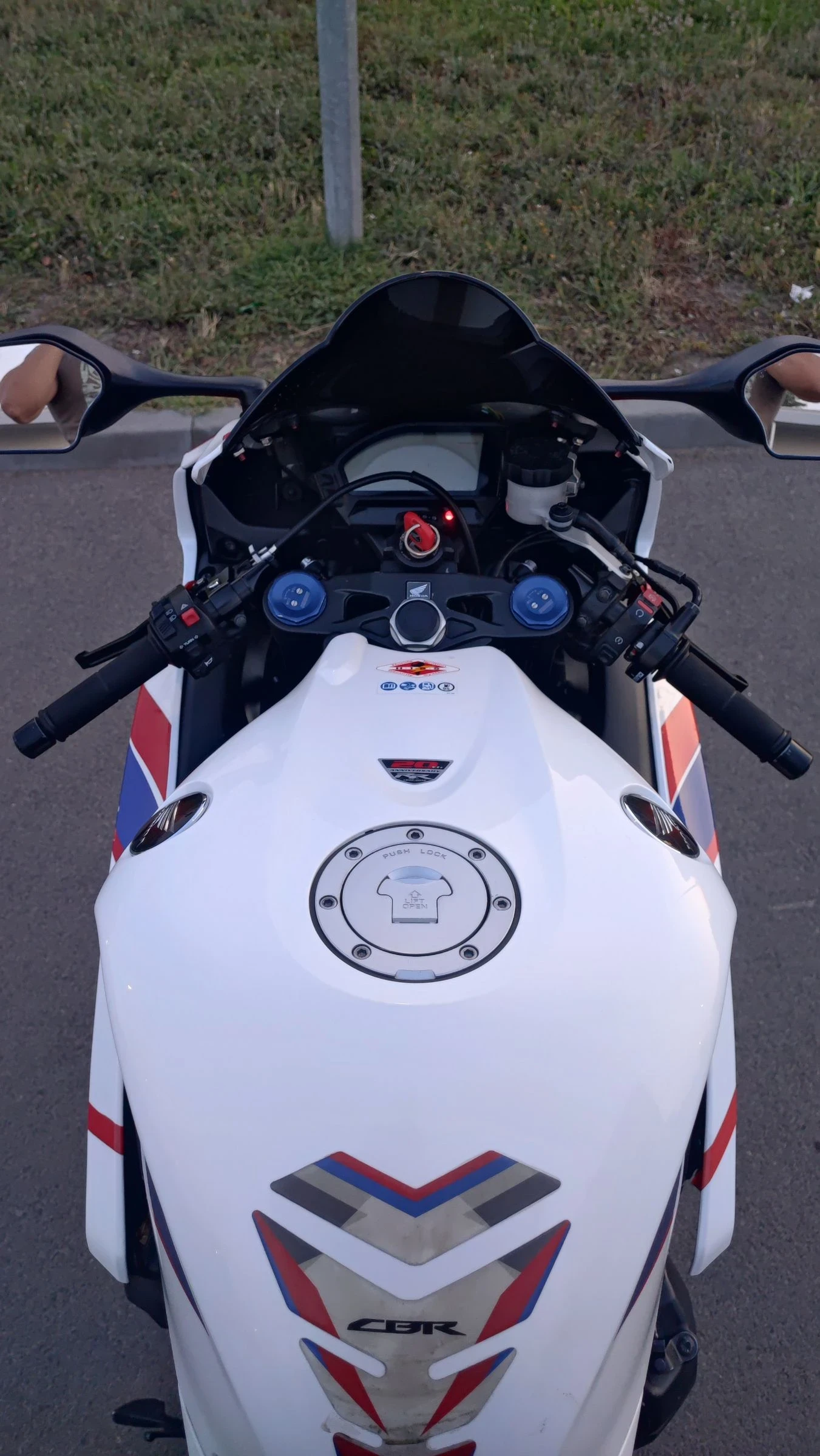 Honda Cbr 1000 RR - изображение 5