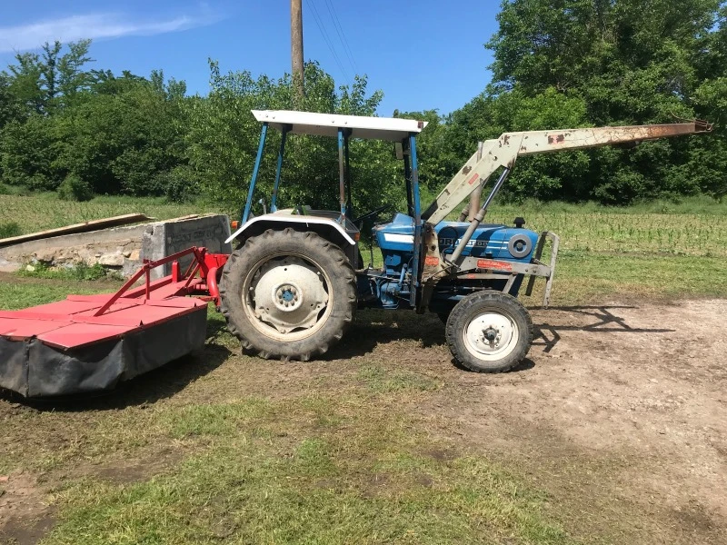 Трактор Ford 3600, снимка 1 - Селскостопанска техника - 47251626