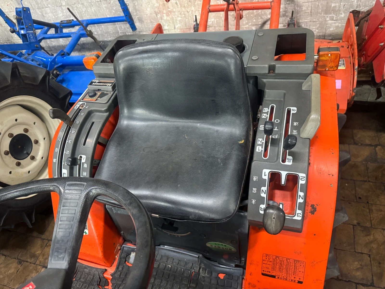 Трактор Kubota Aste A-15 - изображение 3