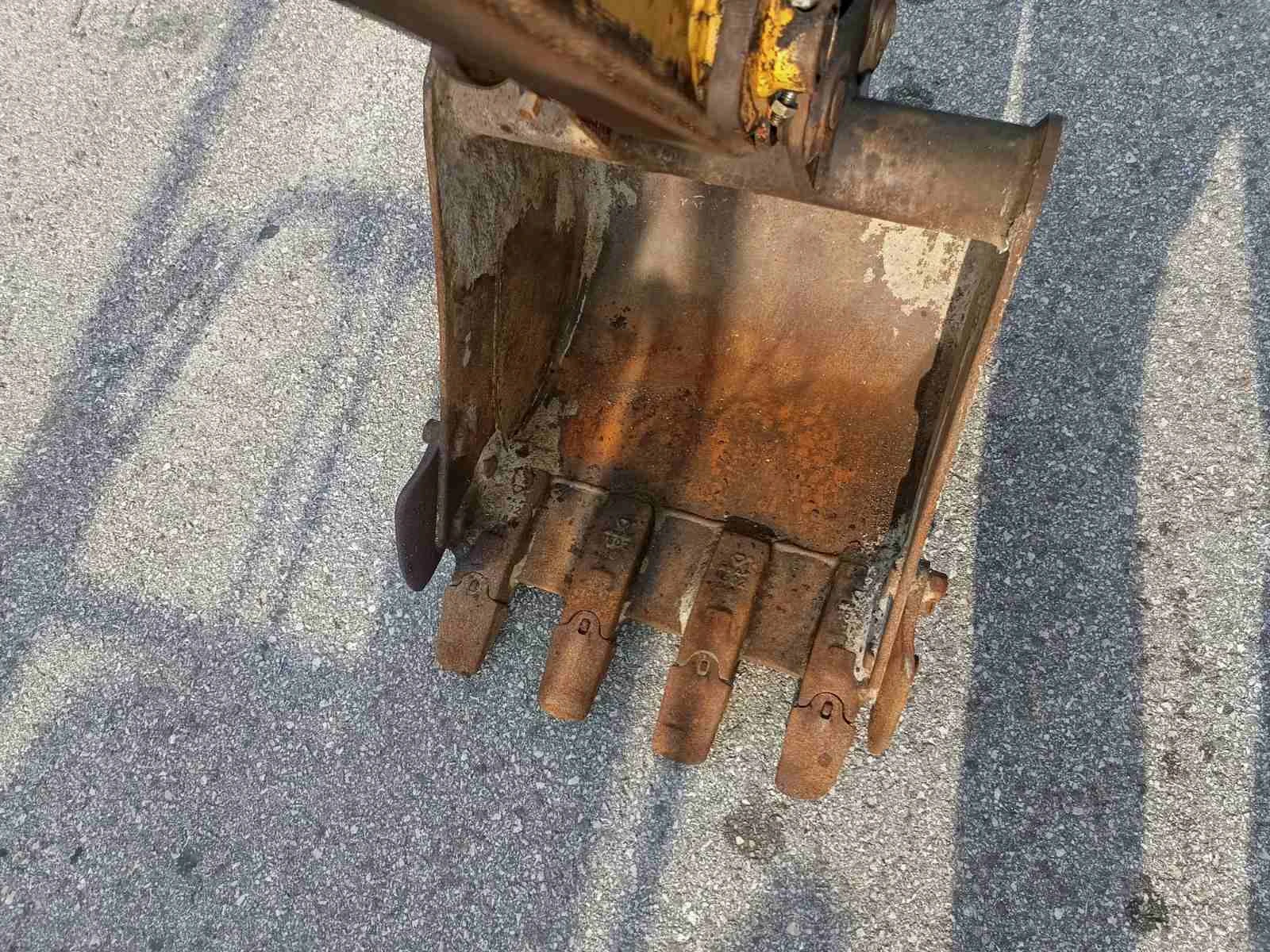  Caterpillar   JAPAN | Mobile.bg   11