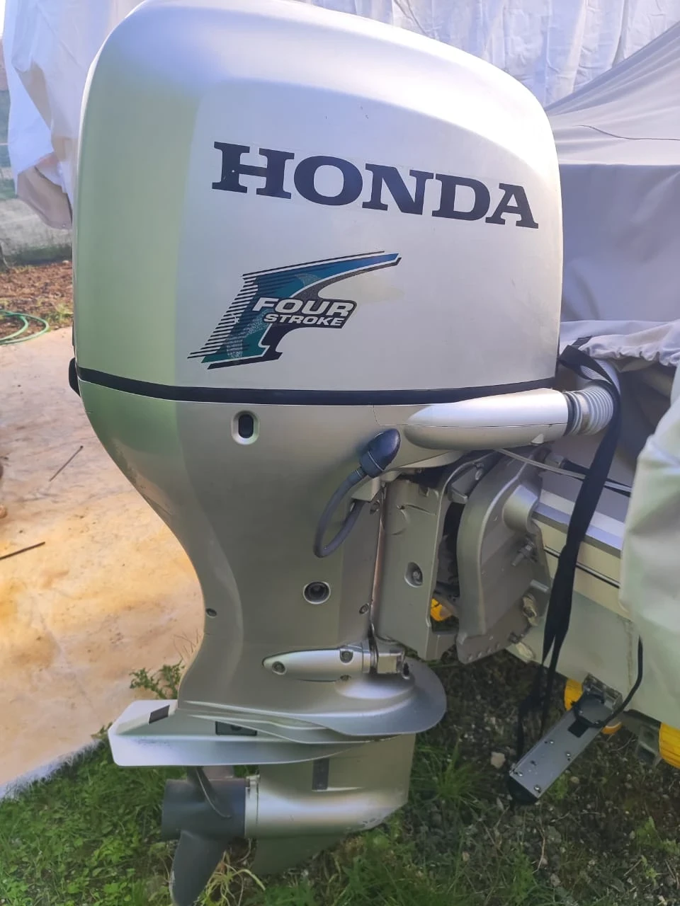 Извънбордов двигател Honda VTec 90HP - изображение 3