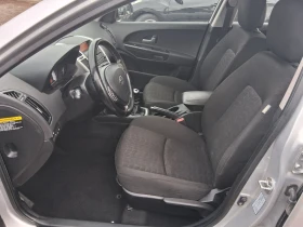 Kia Ceed 2.0 СПОРТ като нова , снимка 11