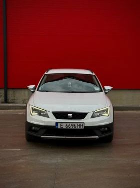 Seat Leon 2.0TDI DSG LED, снимка 3