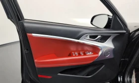 Genesis G70 3.3 T-GDI 4WD / DIGITAL / ОБДУХ / DISTRONIC / HUD, снимка 7