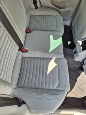 VW Passat Elegance, Digital, 4Motion, Сервизна История - 18400 € / 35987.27 лв. - 87347563 8