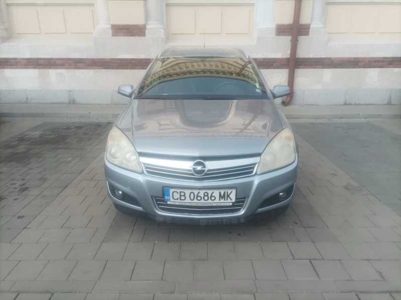 Opel Astra 1.7 cdti, снимка 1 - Автомобили и джипове - 48984893