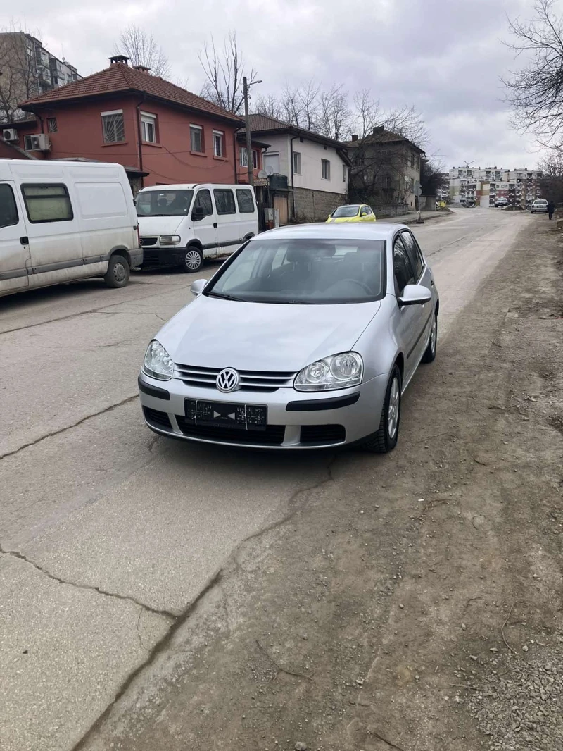 VW Golf 5, снимка 1 - Автомобили и джипове - 49051337