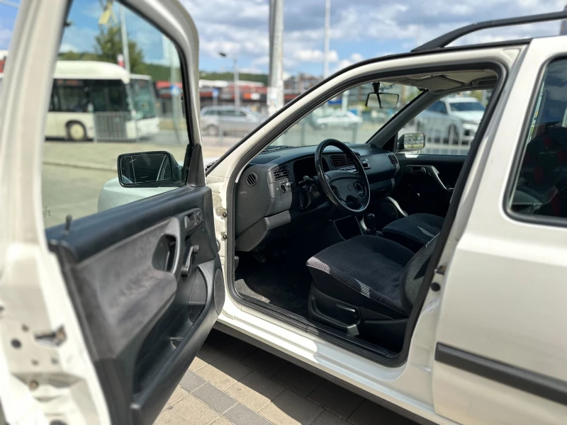 VW Golf, снимка 7 - Автомобили и джипове - 52423060