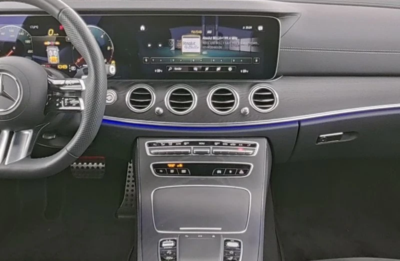 Mercedes-Benz E 220 T d AMG+ NIGHT+ NAVI+ AMBIENTE, снимка 4 - Автомобили и джипове - 51935595