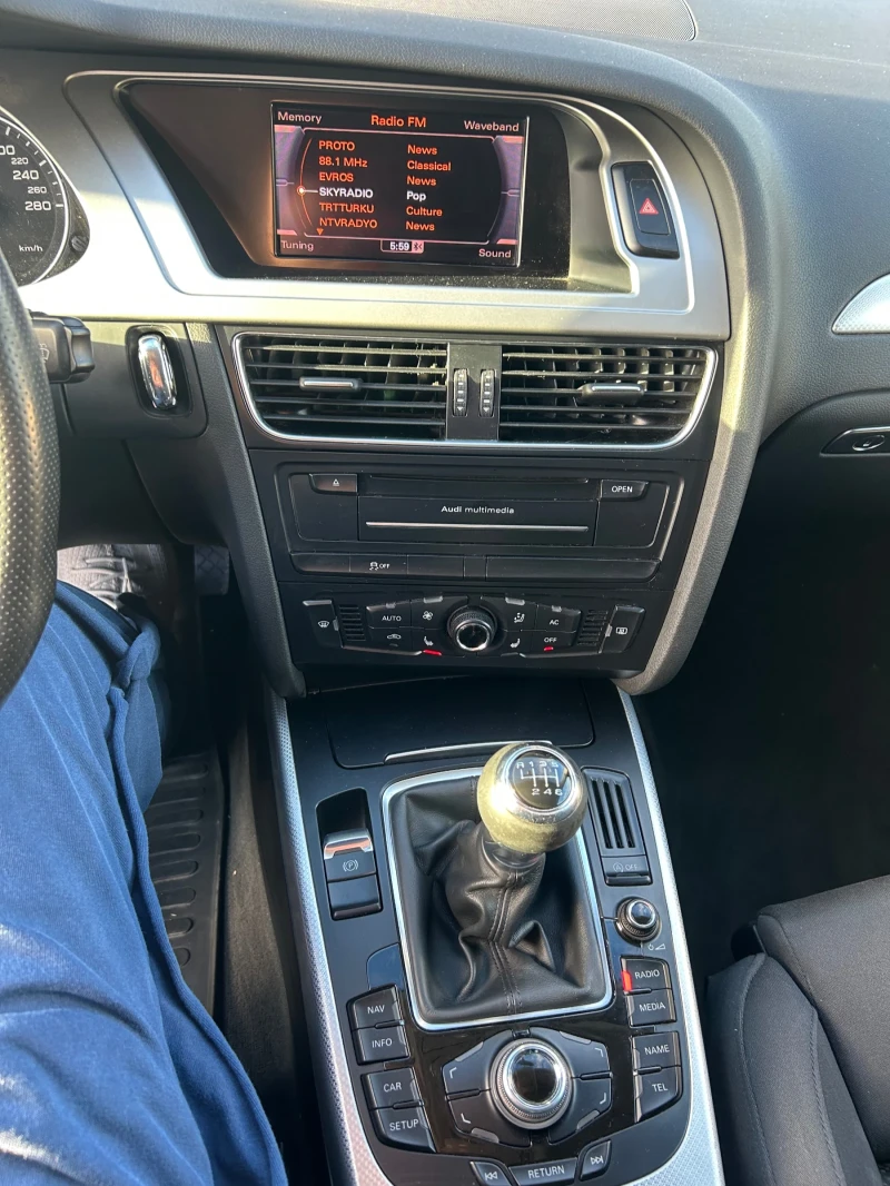 Audi A4 2.0tdi 143hp, снимка 13 - Автомобили и джипове - 51953528