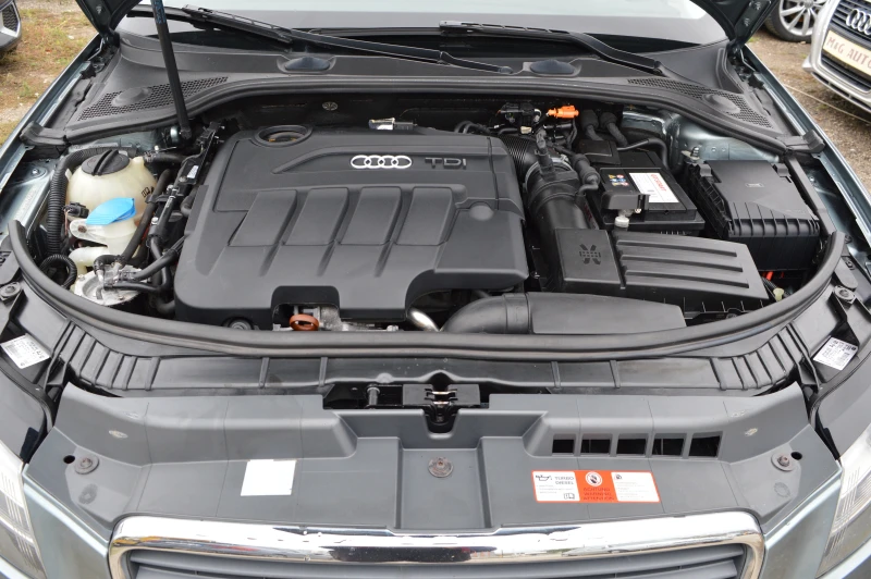 Audi A3 QUATTRO-FACELIFT, снимка 9 - Автомобили и джипове - 51986178