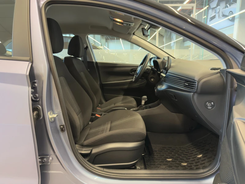 Hyundai I20 COMFORT, снимка 15 - Автомобили и джипове - 52249285