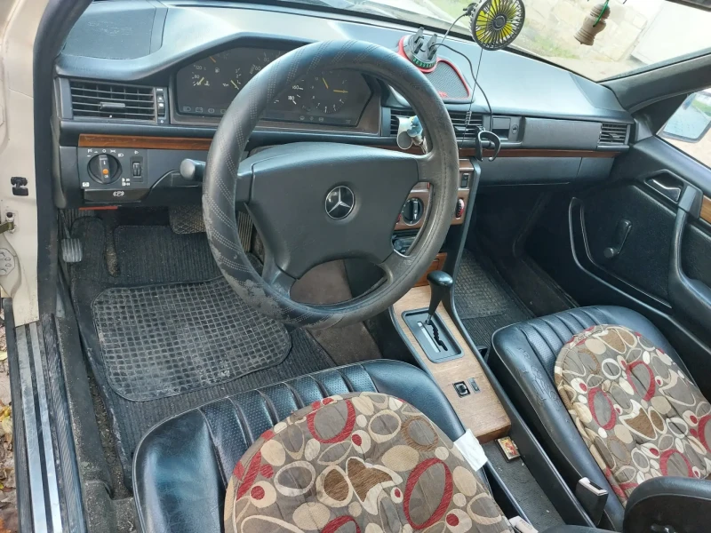 Mercedes-Benz 124, снимка 7 - Автомобили и джипове - 52752738