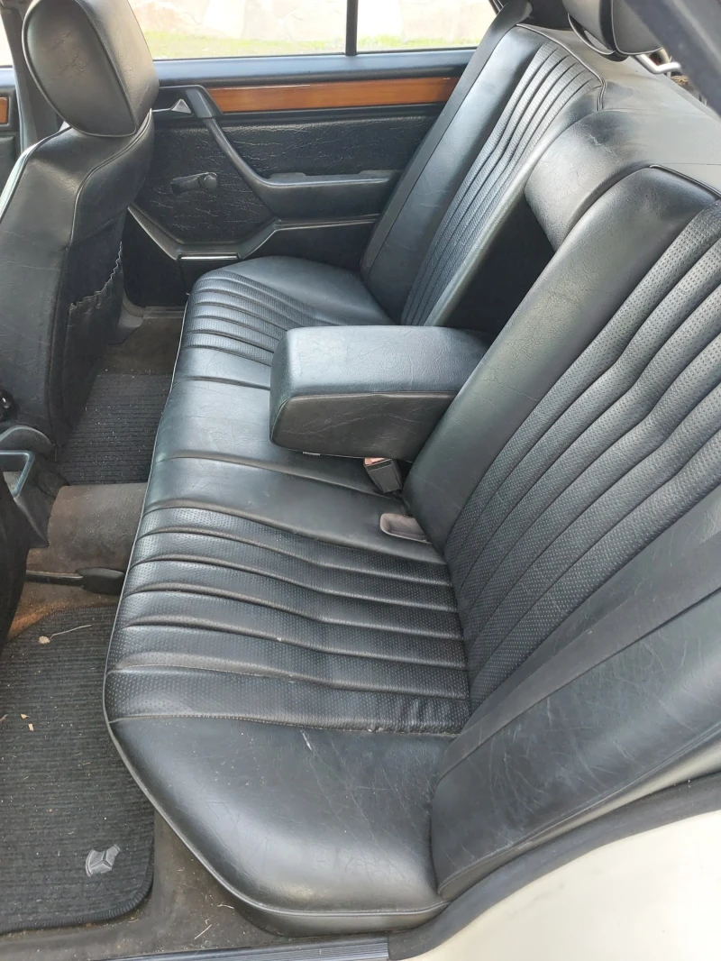 Mercedes-Benz 124, снимка 6 - Автомобили и джипове - 52752738