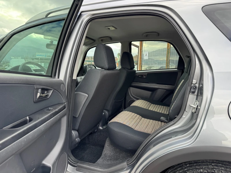 Fiat Sedici 1.6i 4x4, снимка 10 - Автомобили и джипове - 53008648