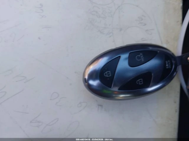 Hyundai Elantra HYBRID LIMITED | Mobile.bg � ����������� 11