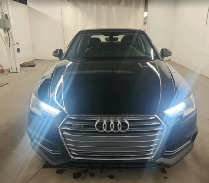 Audi A4 2.0L Без инциденти CARFAX, снимка 5 - Автомобили и джипове - 54516057