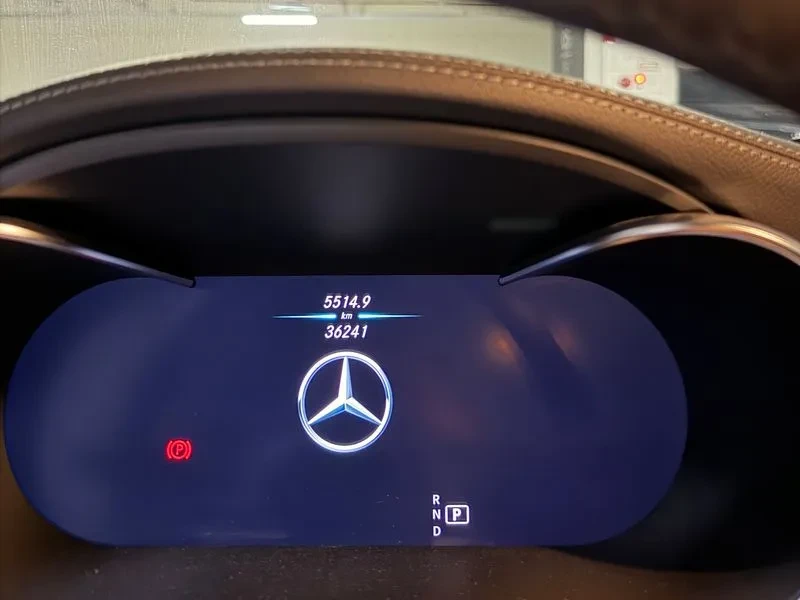 Mercedes-Benz C 200 Coupe, снимка 7 - Автомобили и джипове - 55311041