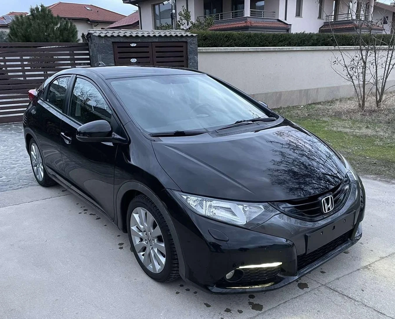 Honda Civic 1.4 - изображение 2