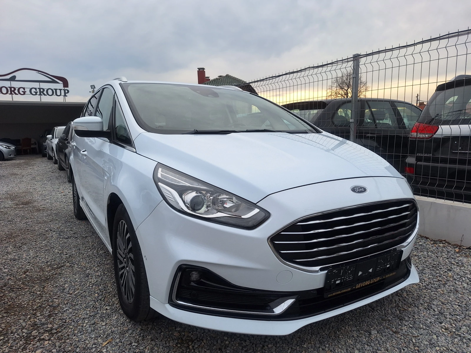 Ford S-Max 2.0 TDCI FACE LINE  AVTO NAVI DISTRONIK KATO HOBA  - изображение 3