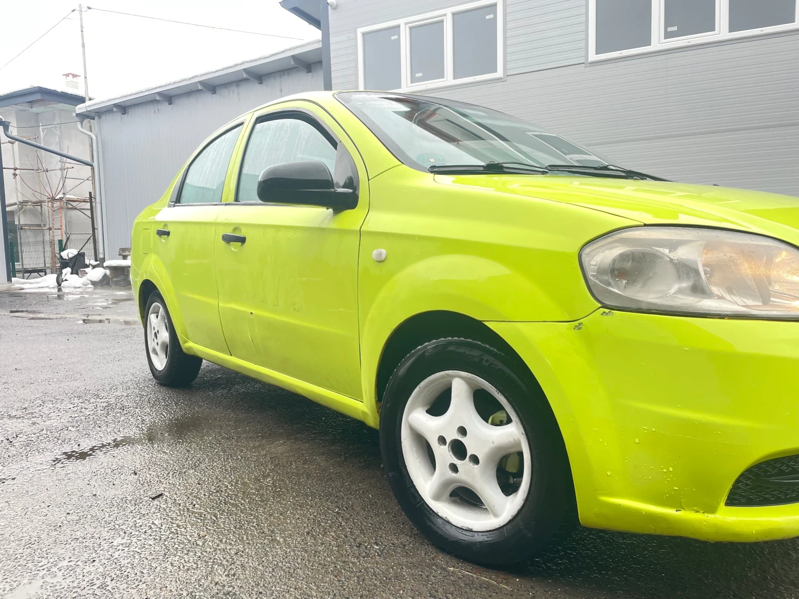 Chevrolet Aveo  - изображение 2