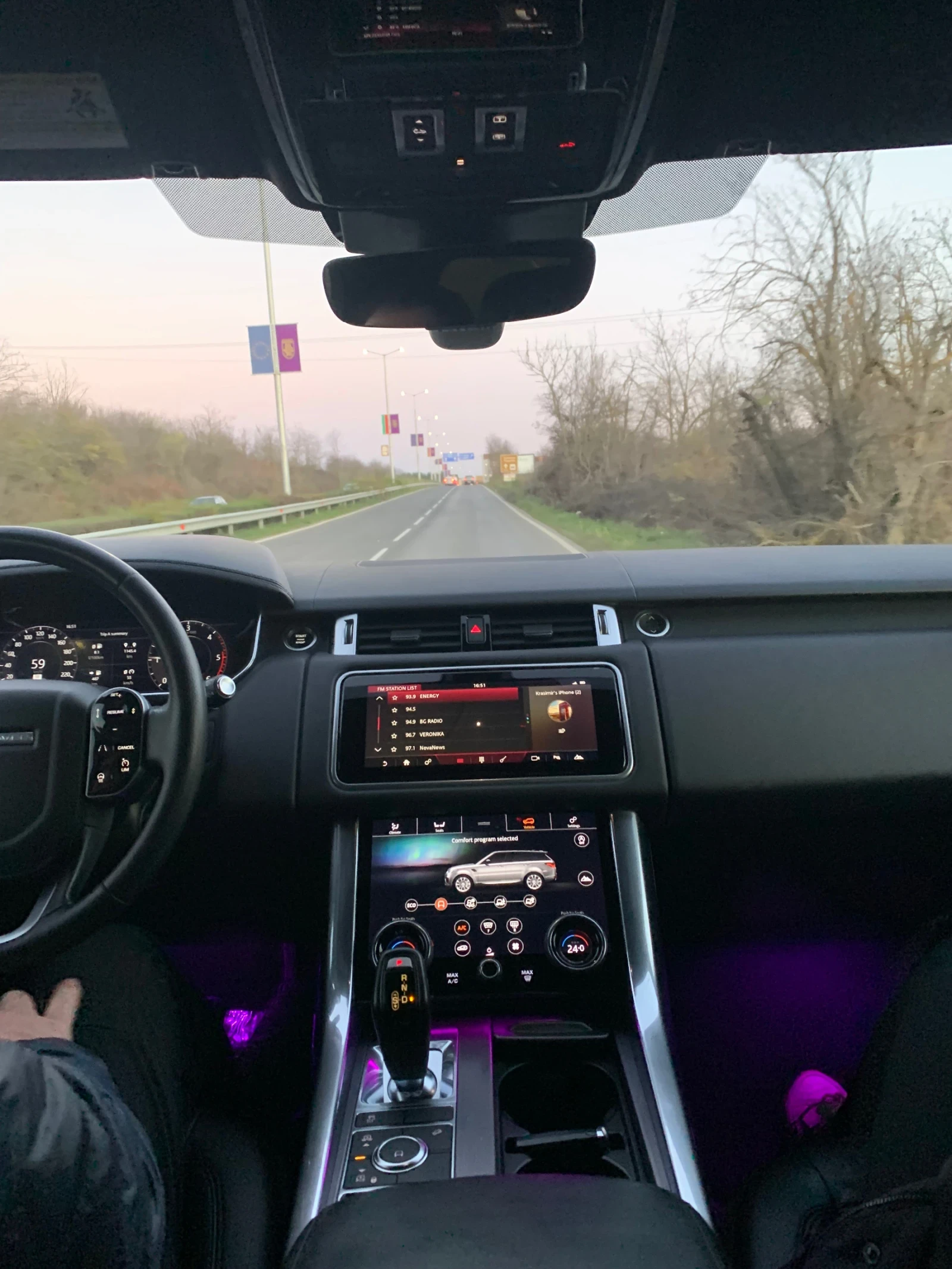 Land Rover Range Rover Sport 2018г Панорама, снимка 6 - Автомобили и джипове - 53954921