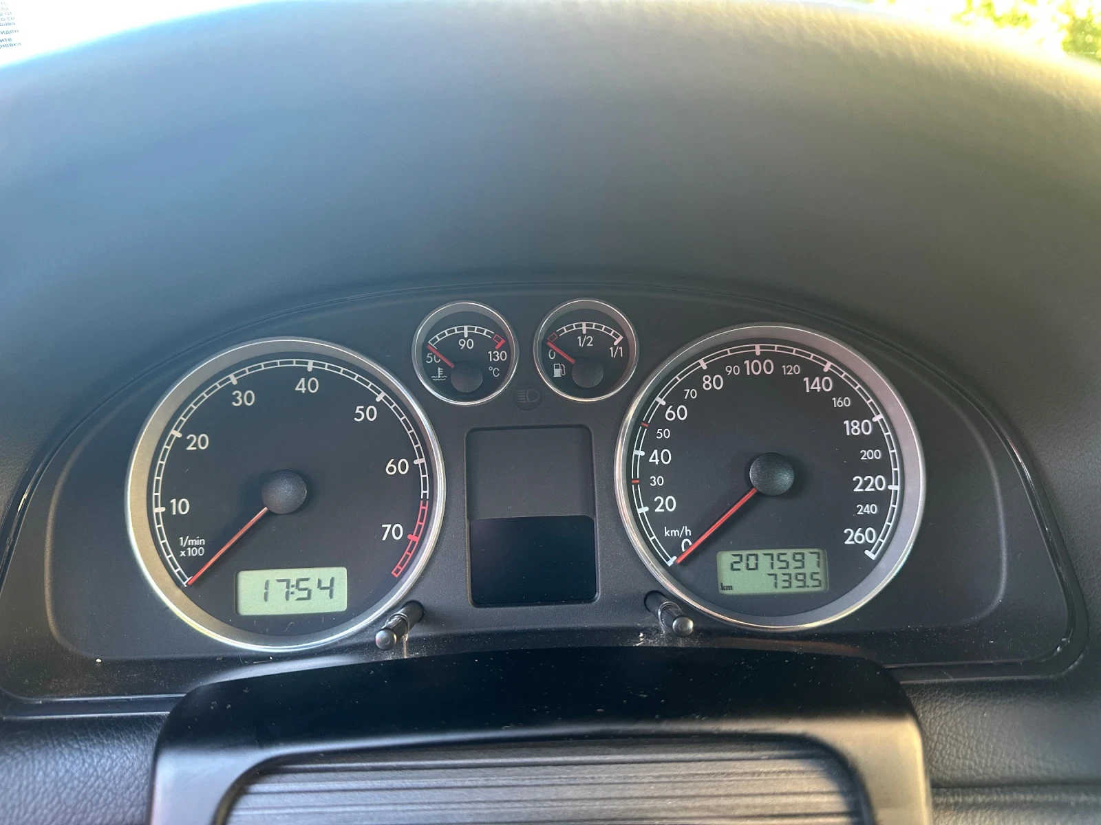 VW Passat 2.0 - изображение 9