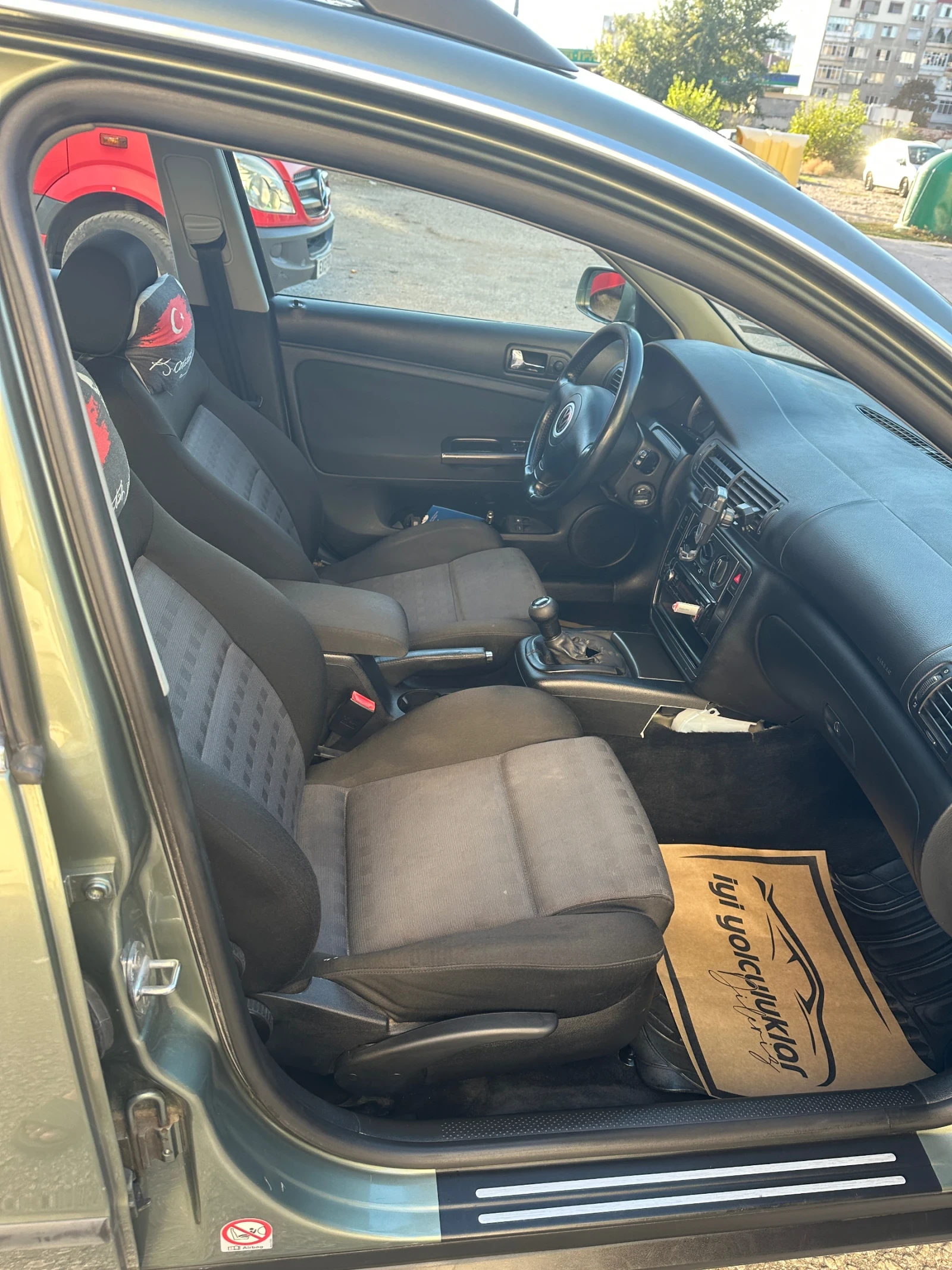 VW Passat 2.0 - изображение 8