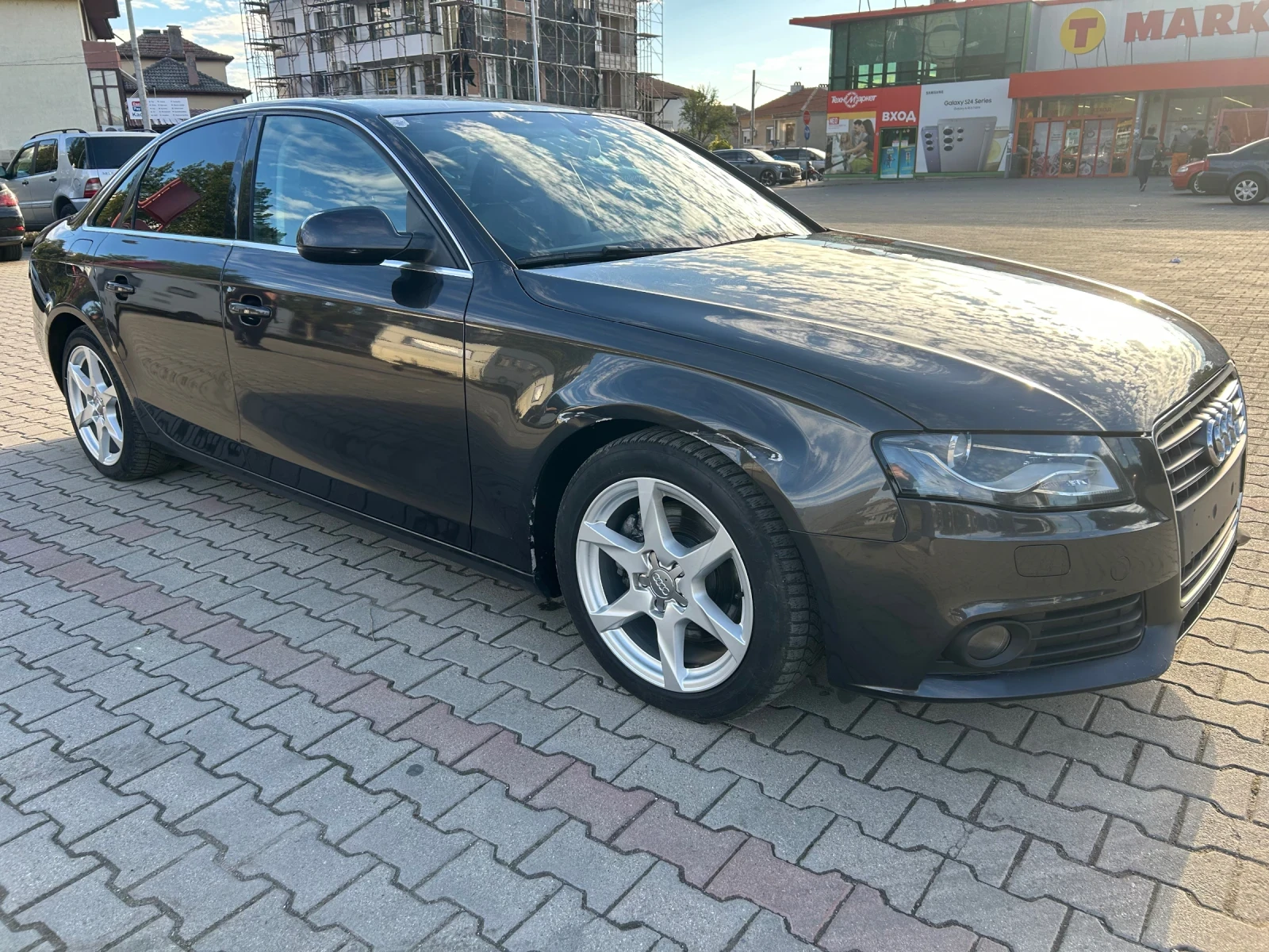 Audi A4 2.0tdi 143hp - изображение 2