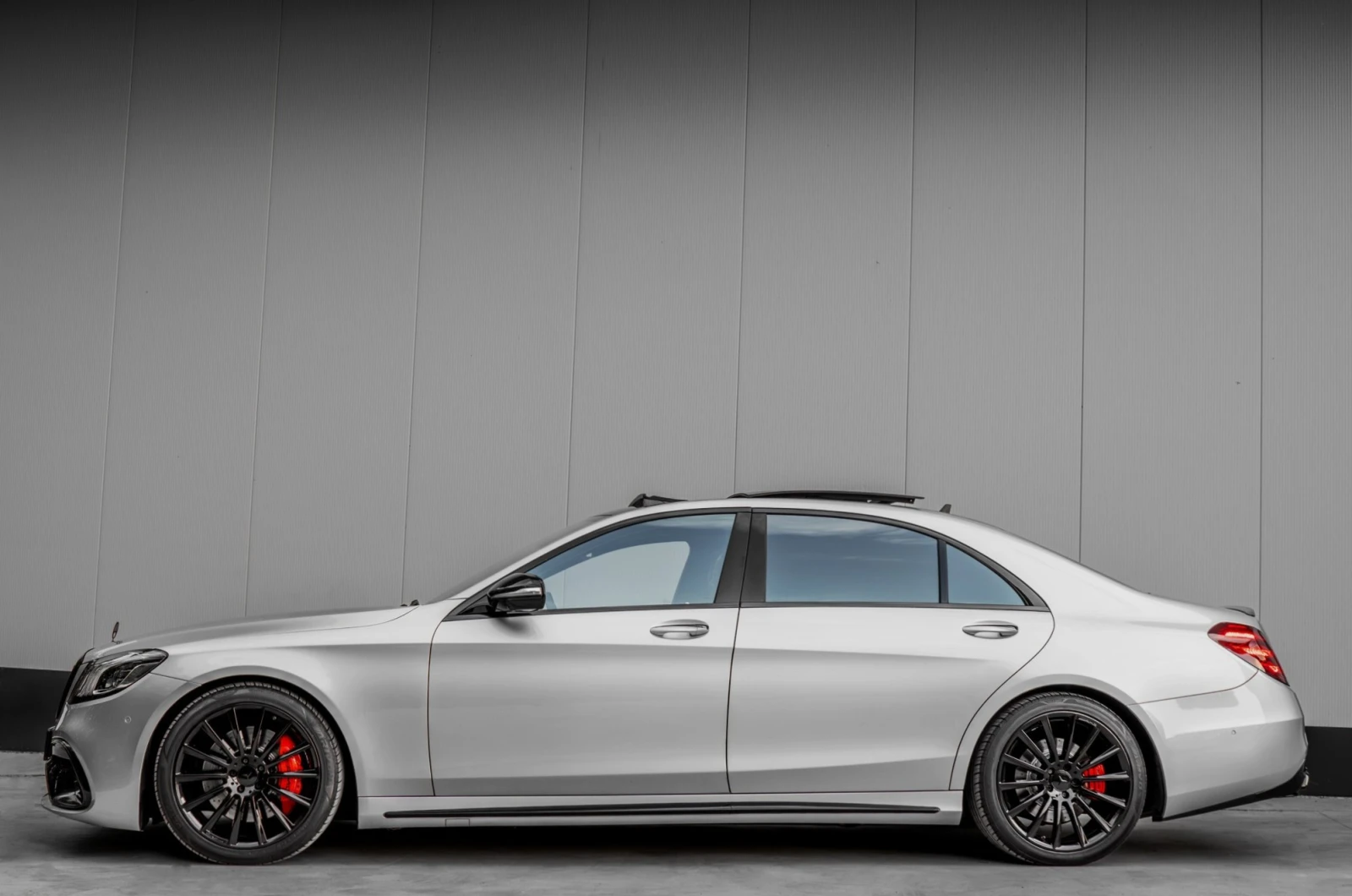 Mercedes-Benz S 350 d* LONG* NIGHT PACK* 3XTV* MASSAGE* PANO* 360CAM - изображение 2