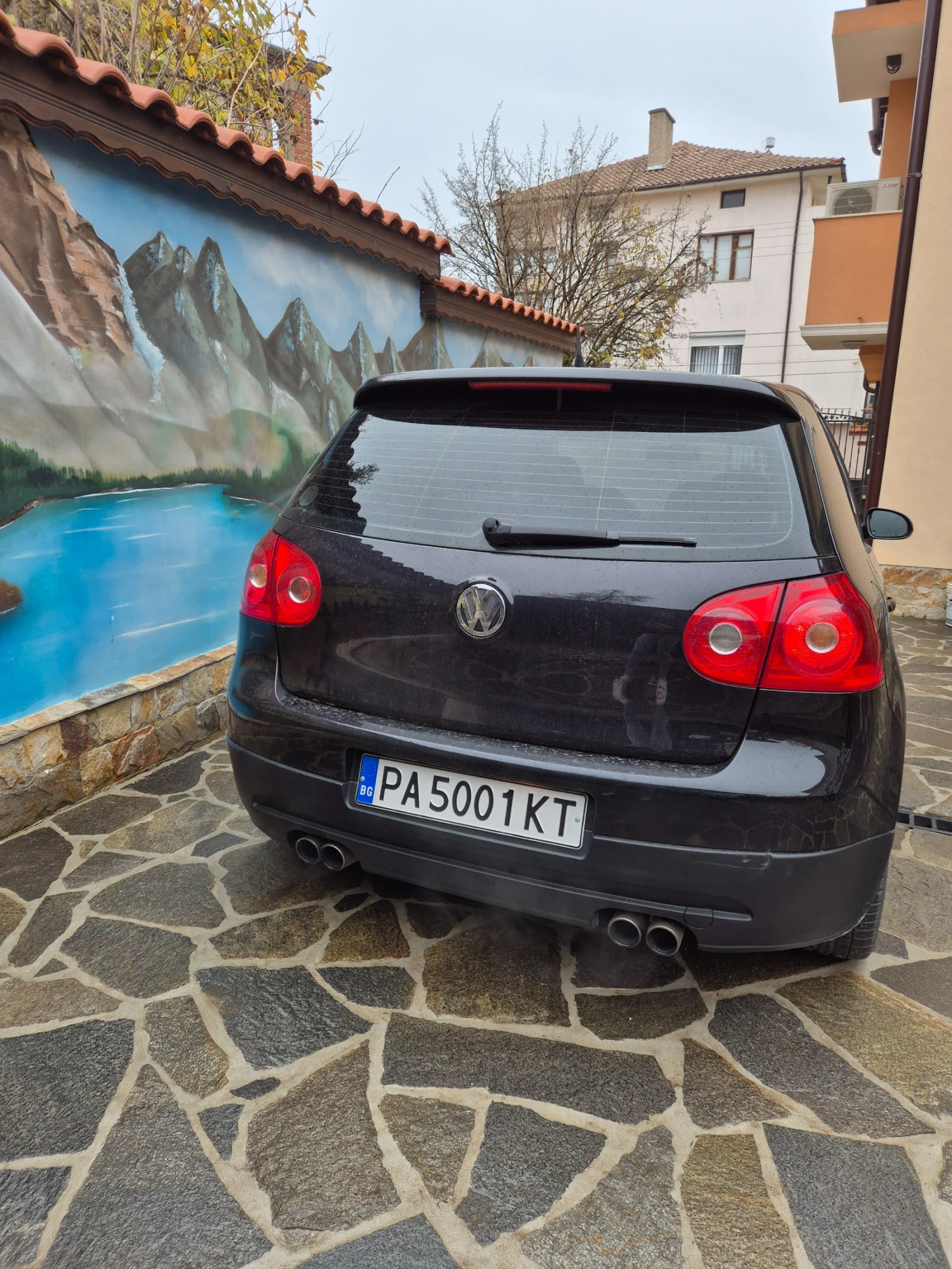 VW Golf GTI - изображение 4