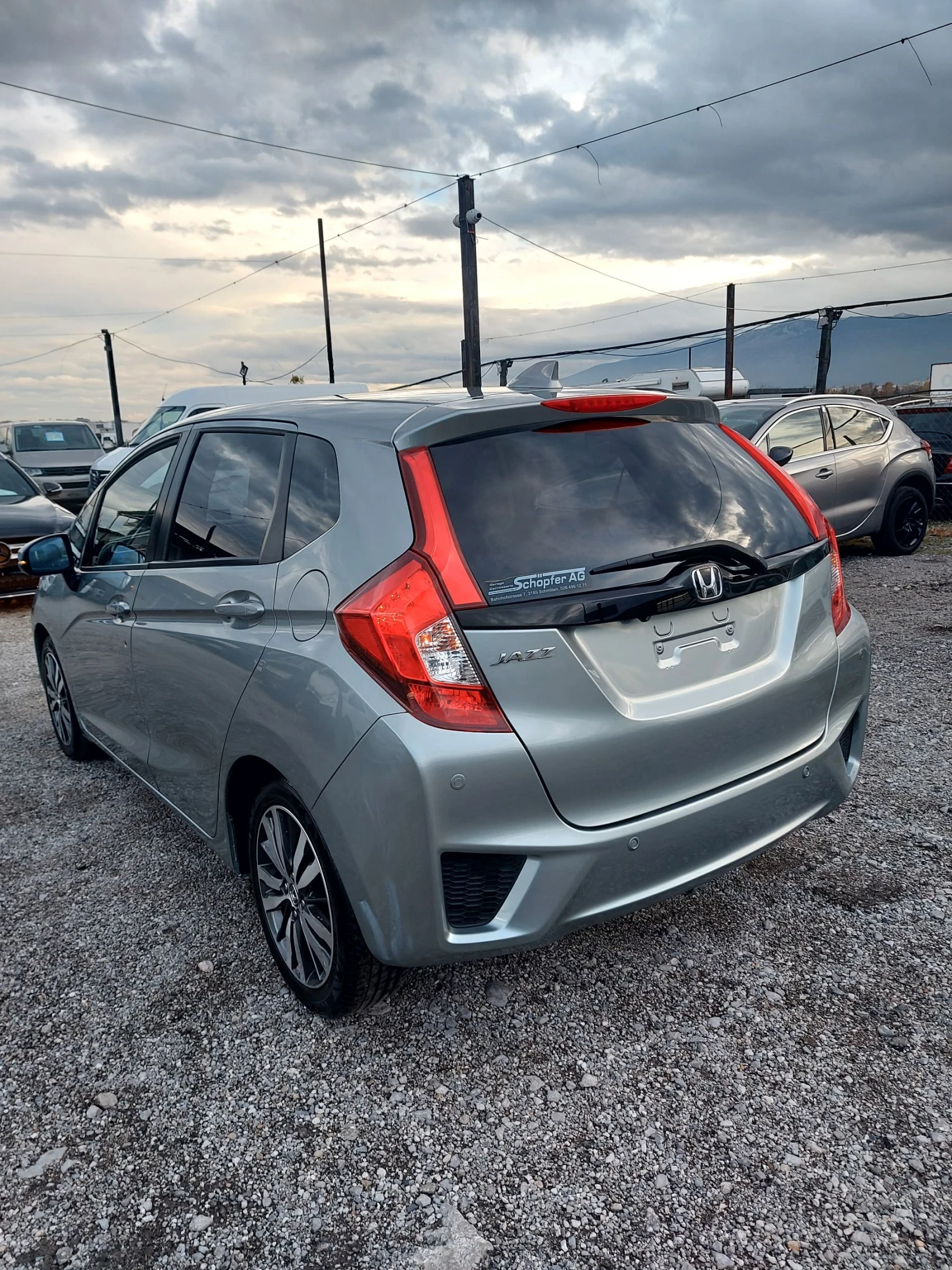 Honda Jazz Exclusive 1.3/102кс/Автомат/Нави/Камера.Start-Stop - изображение 5