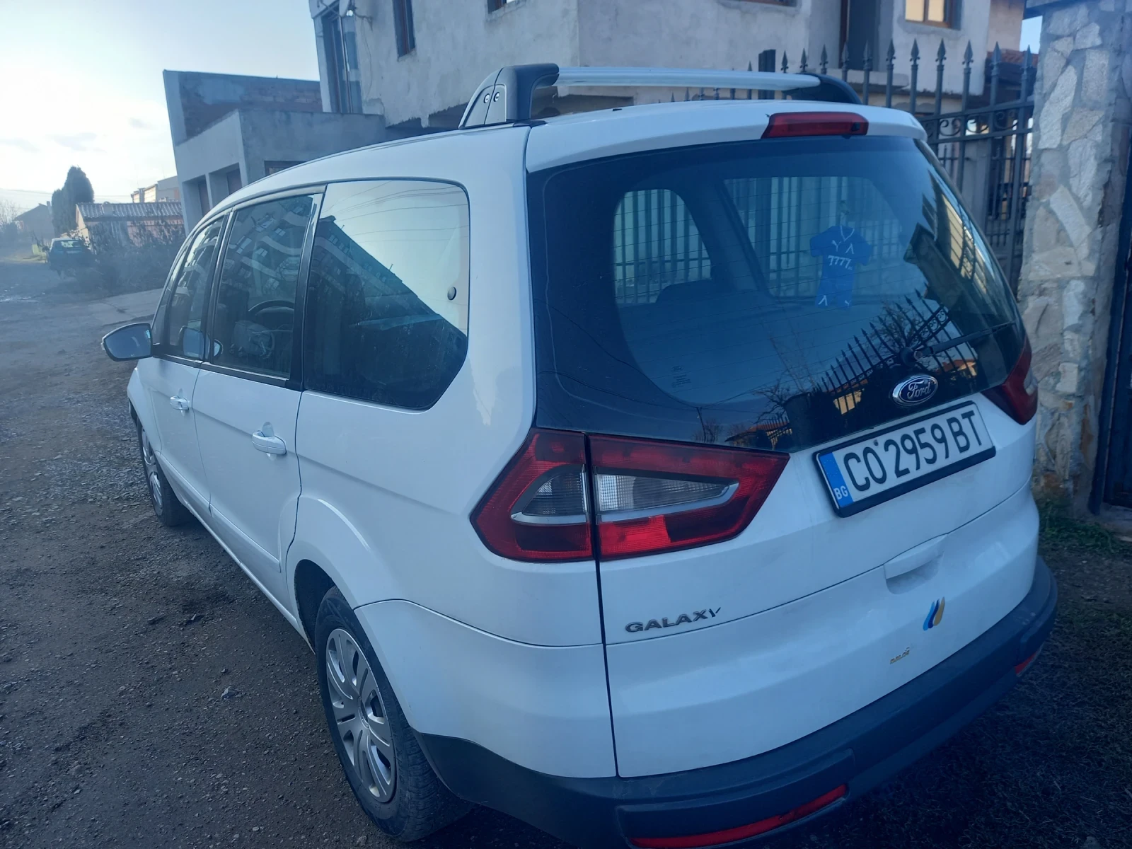 Ford Galaxy  - изображение 4