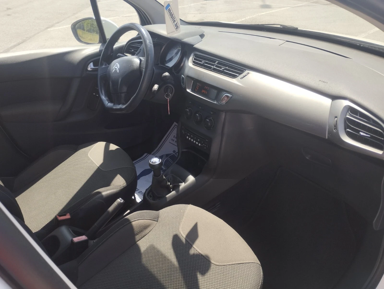 Citroen C3 1.2 82к бензин  - изображение 10