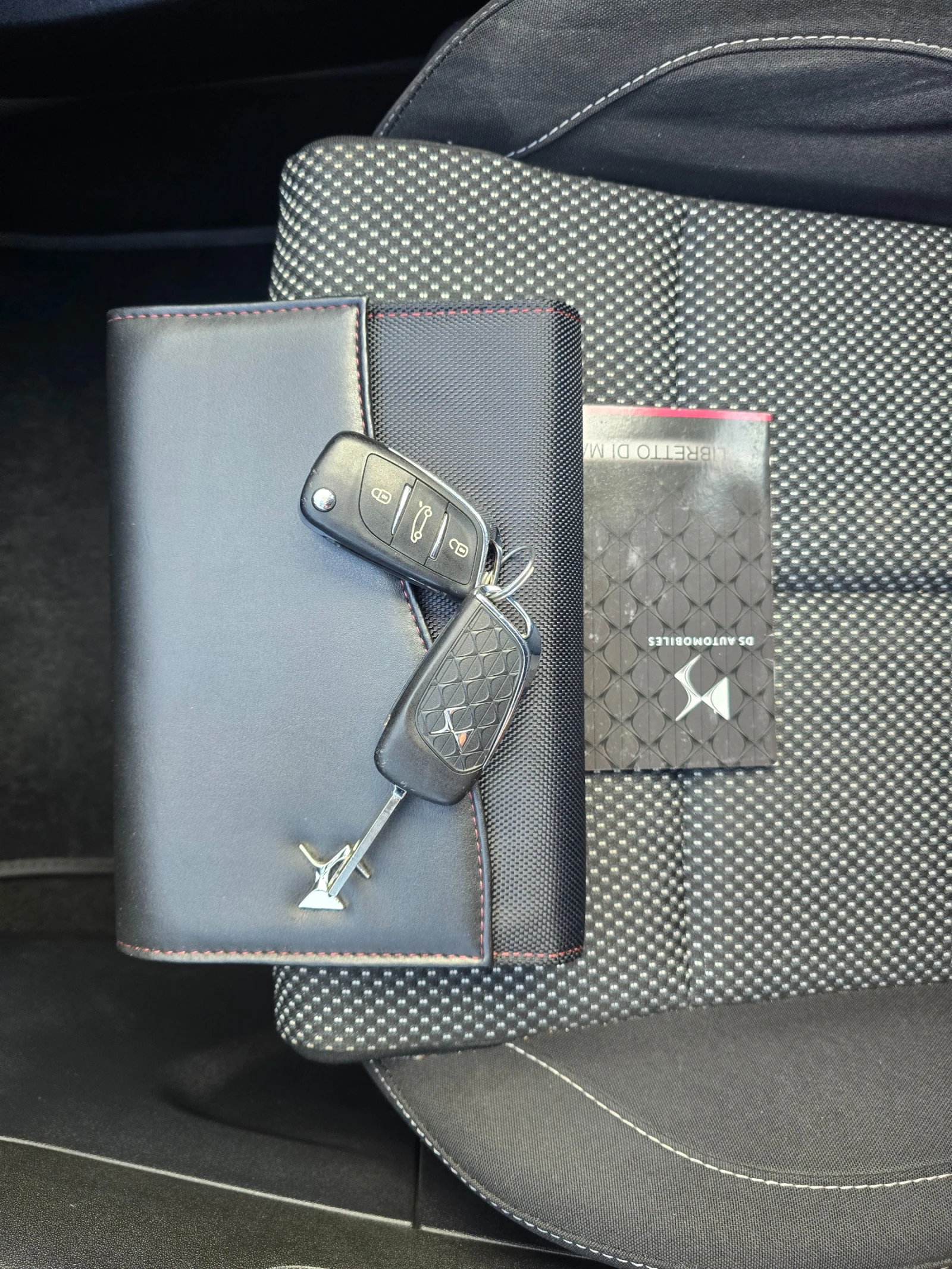 DS DS 4 1.6HDI* 120к.с * FACELIFT * BUSINESS , снимка 12 - Автомобили и джипове - 53769963