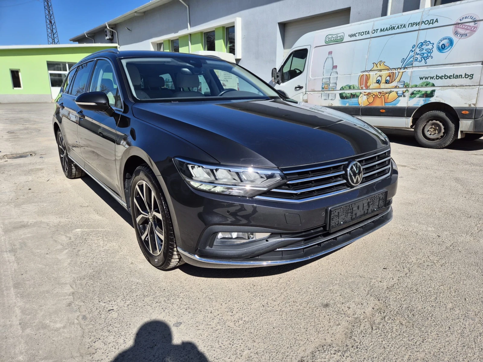 VW Passat Elegance, Digital, 4Motion, Сервизна История - изображение 2